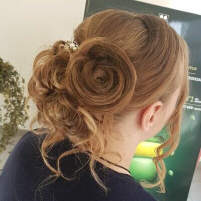 ClYKVFNuYXBjaGF0LzEzLjc5LjAuNDQgKDI1MDc4UkEzRUU7IEFuZHJvaWQgMTUjT1MyLjAuMjE1LjAuVkJORVVYTSMzNTsgZ3ppcCkgVi9NVVNIUk9PTQ==